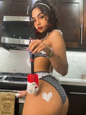 Анкета проститутки Арина - Фото 1, район Сходня, 19 лет, №79206
